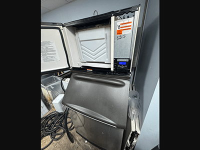 Performed-Cleaning-on-Ice-Machine