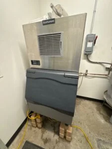 Cleaned ice machine in round rock Texas.