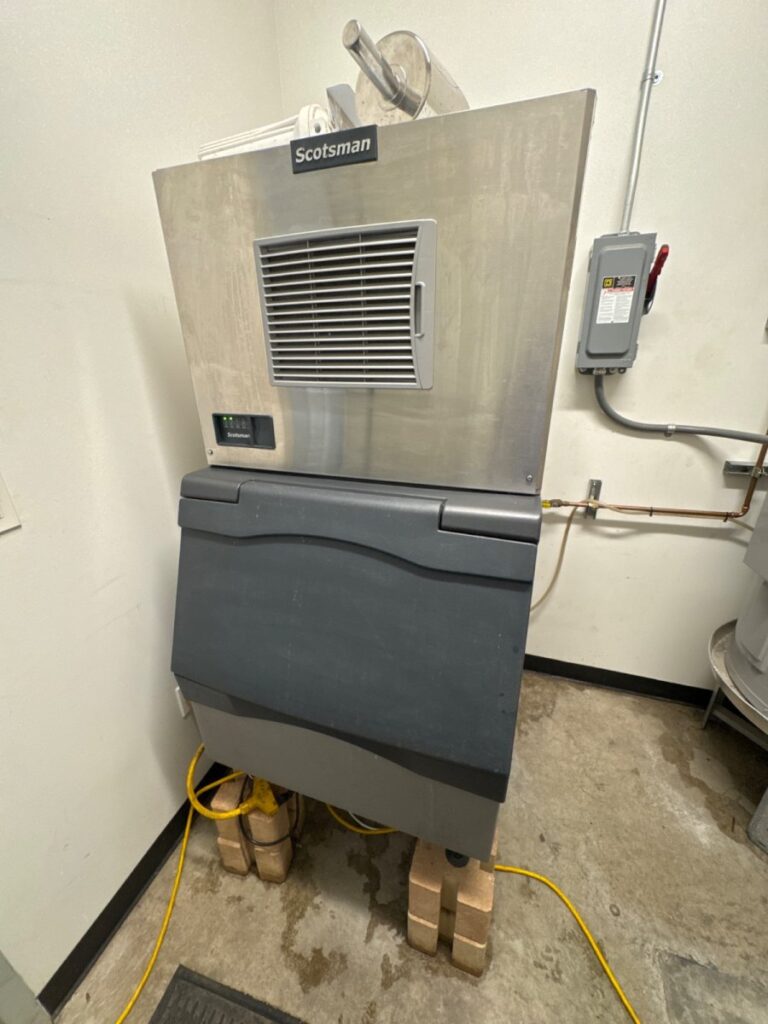 Cleaned ice machine in round rock Texas.