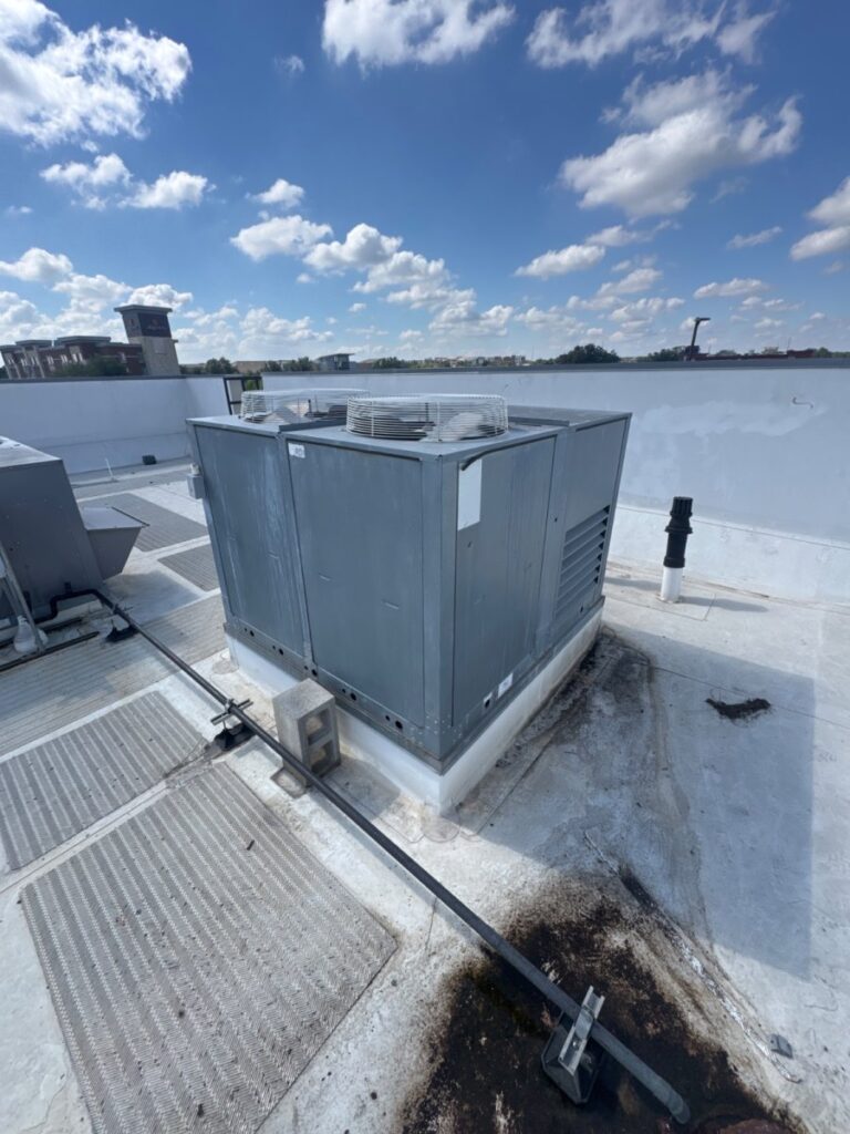 Refilled walk-in cooler condenser with r404 refrigerant and located refrigerant leak.