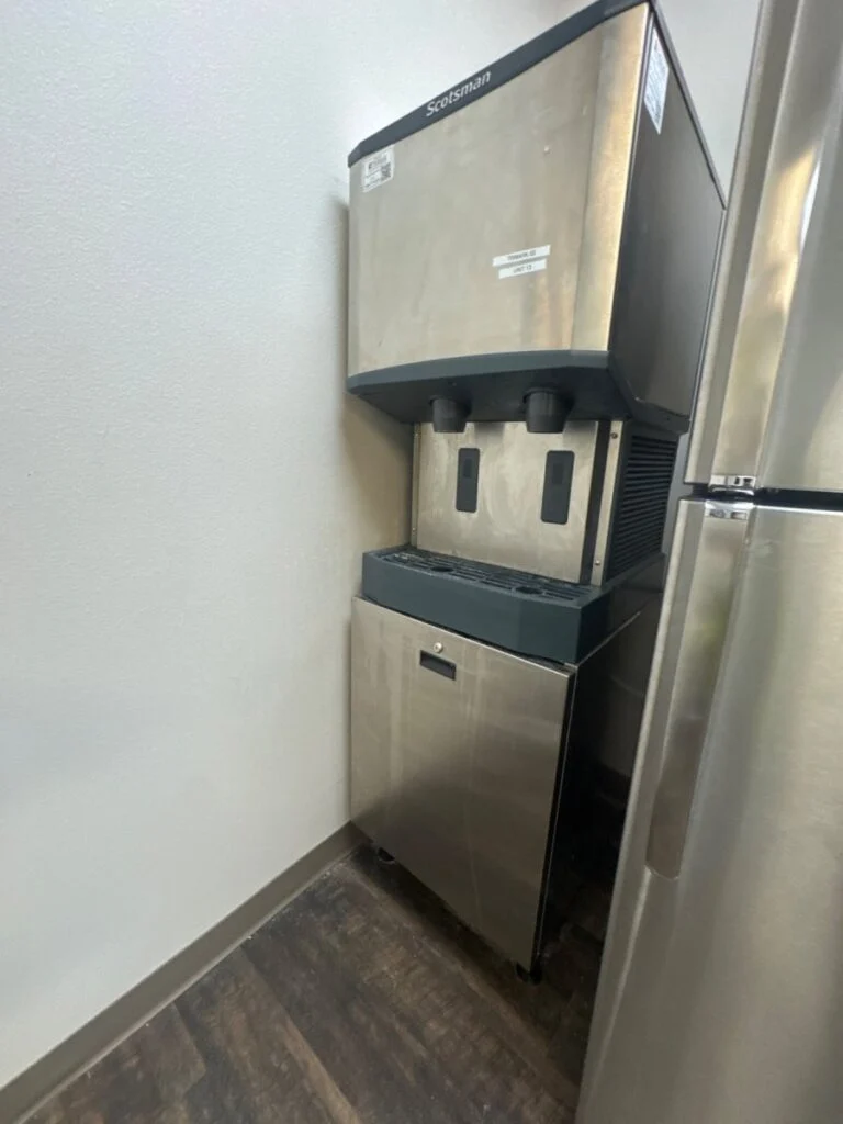 Repaired leaking ice machine in Gatesville, Texas