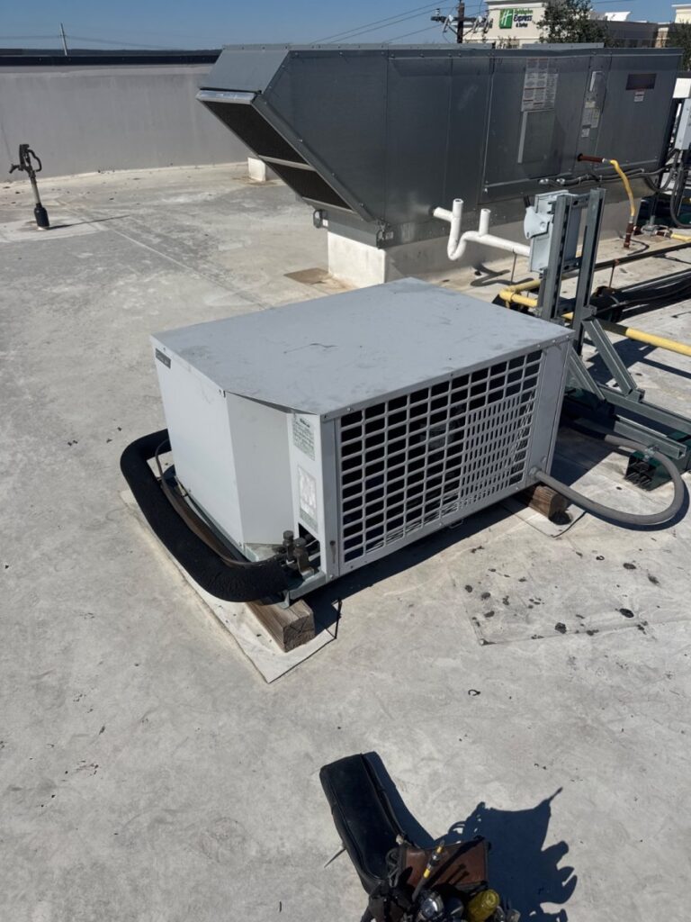Repaired walk-in cooler in Cedar Park, Texas
