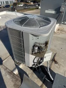 Diagnose air conditioning unit in warehouse in Austin, Texas
