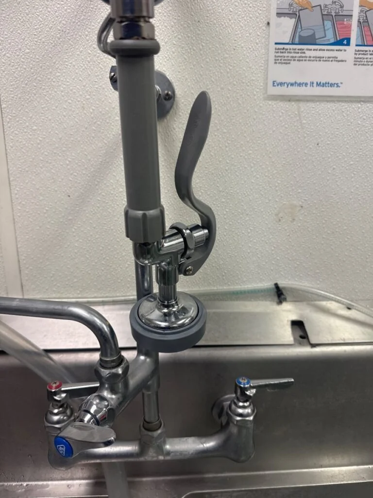 Replaced pre rinse nozzle on commercial sink in round rock Texas