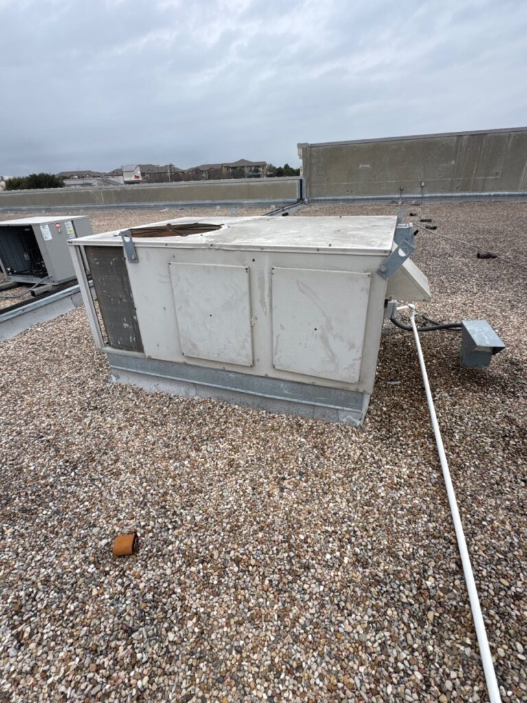 Replaced air filter filters on air conditioning RTU‘s in round rock Texas
