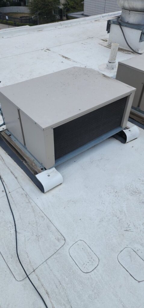 2250:Diagnosed and repaired walk in refrigeration unit in Austin, Texas