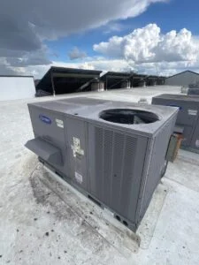 2253: Repaired carrier RTU air conditioner in Cedar Park, Texas