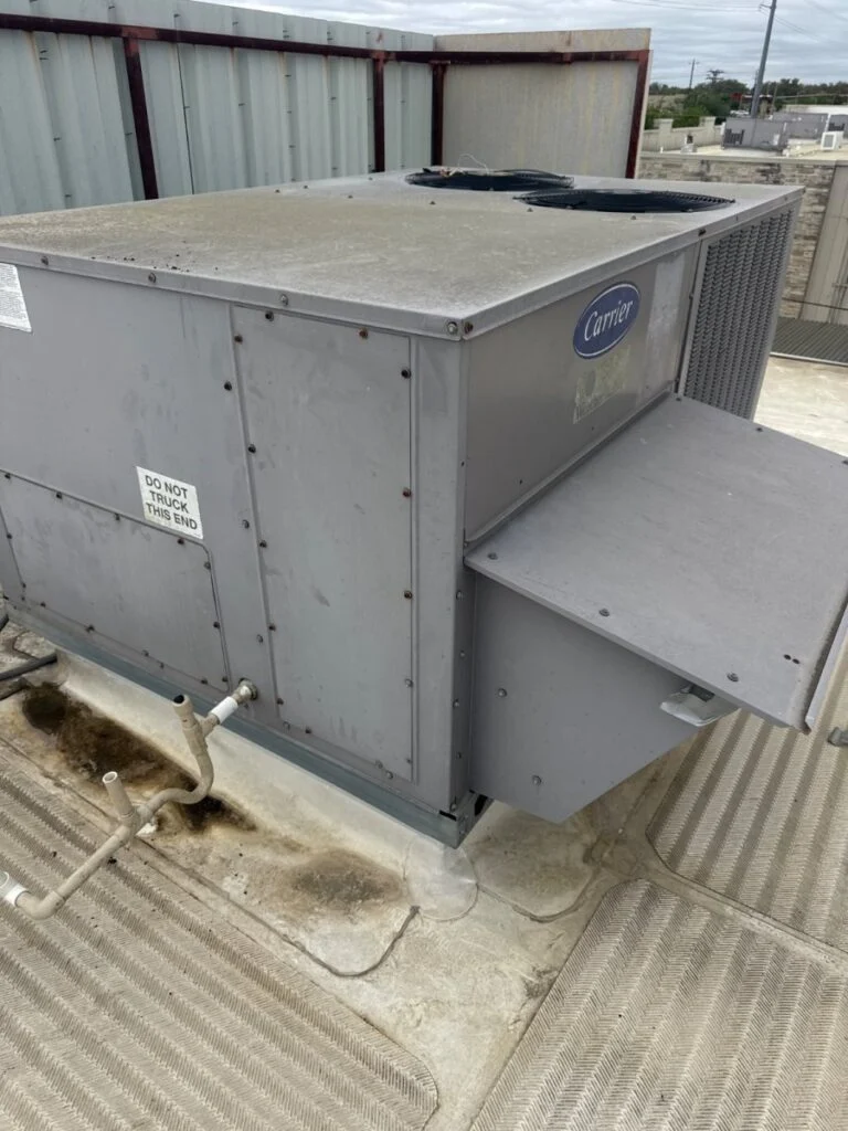 Deiced evaporator coil on carrier AC RTU in Leander, Texas