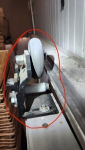 Setpoint Services completed walk-in cooler door repair for a commercial refrigeration system in Austin, Texas. The walk-in co...
