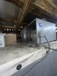 Completed a commercial walk-in cooler refrigerant conversion for Abu Omar Halal in Austin, Texas. The existing refrigeration...