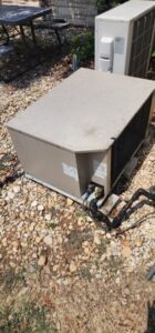 Setpoint Services performed commercial walk-in freezer repair in Round Rock, Texas on a Heatcraft R-404A refrigeration system...