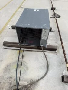 Setpoint Services serviced a commercial walk-in cooler at Mister Tramps Sports Pub in Austin, Texas. The system uses a Heatcr...